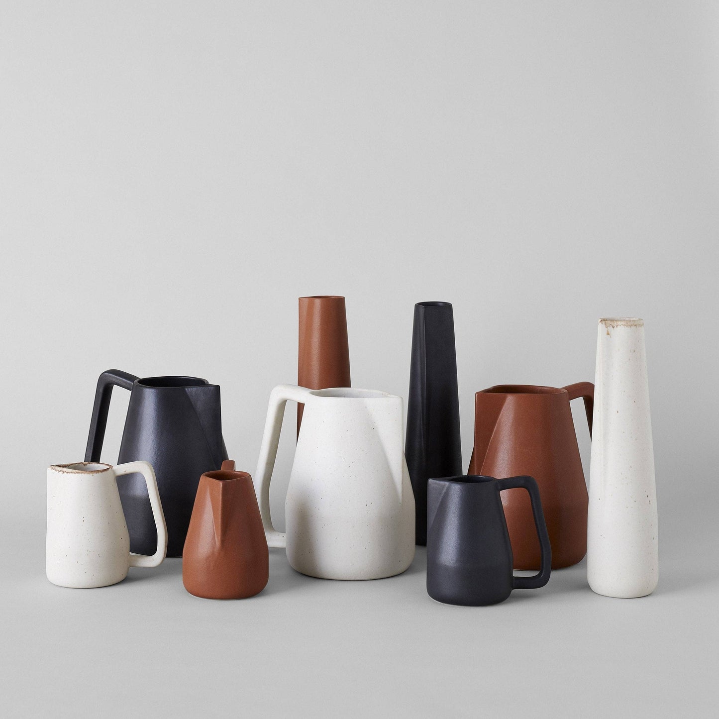 Brown Novah Pitcher: Large
