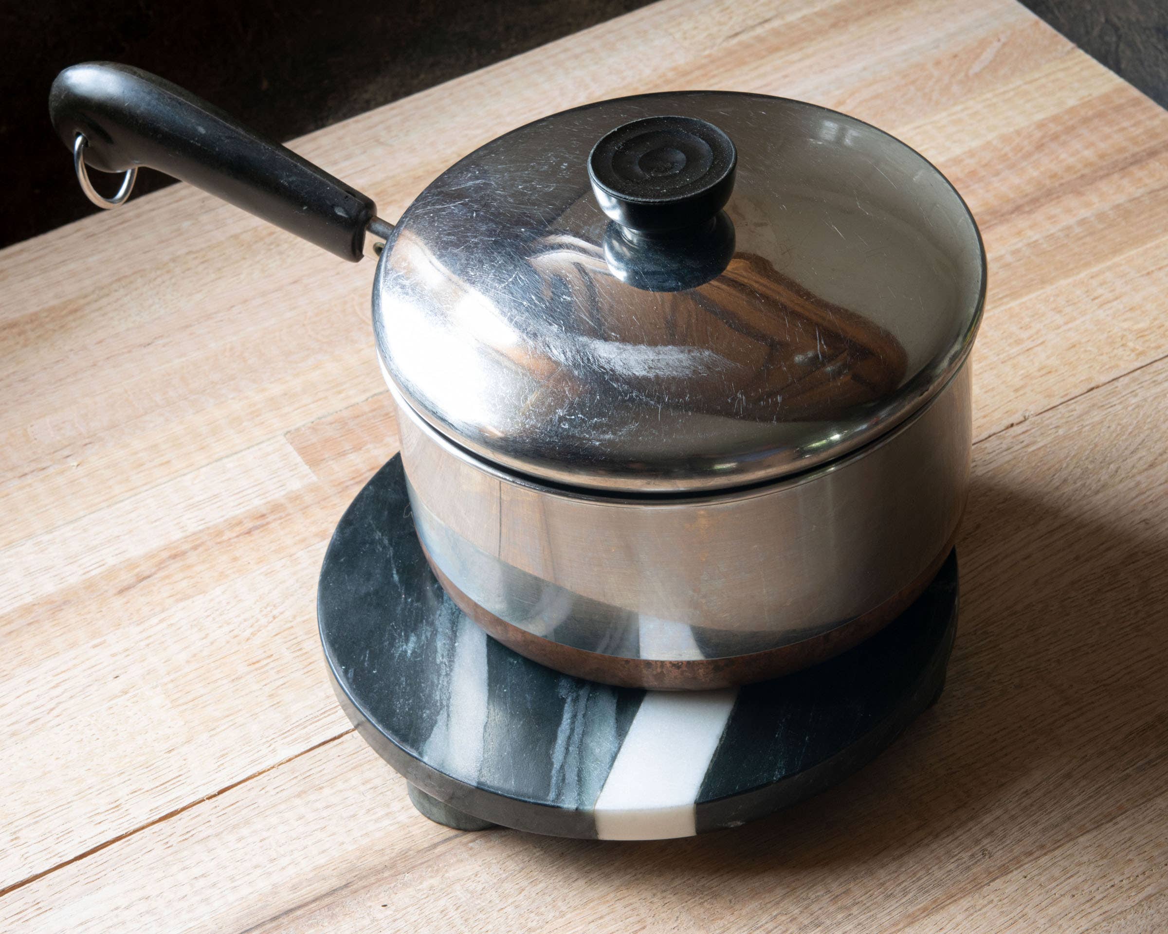 Milo Marble Trivet