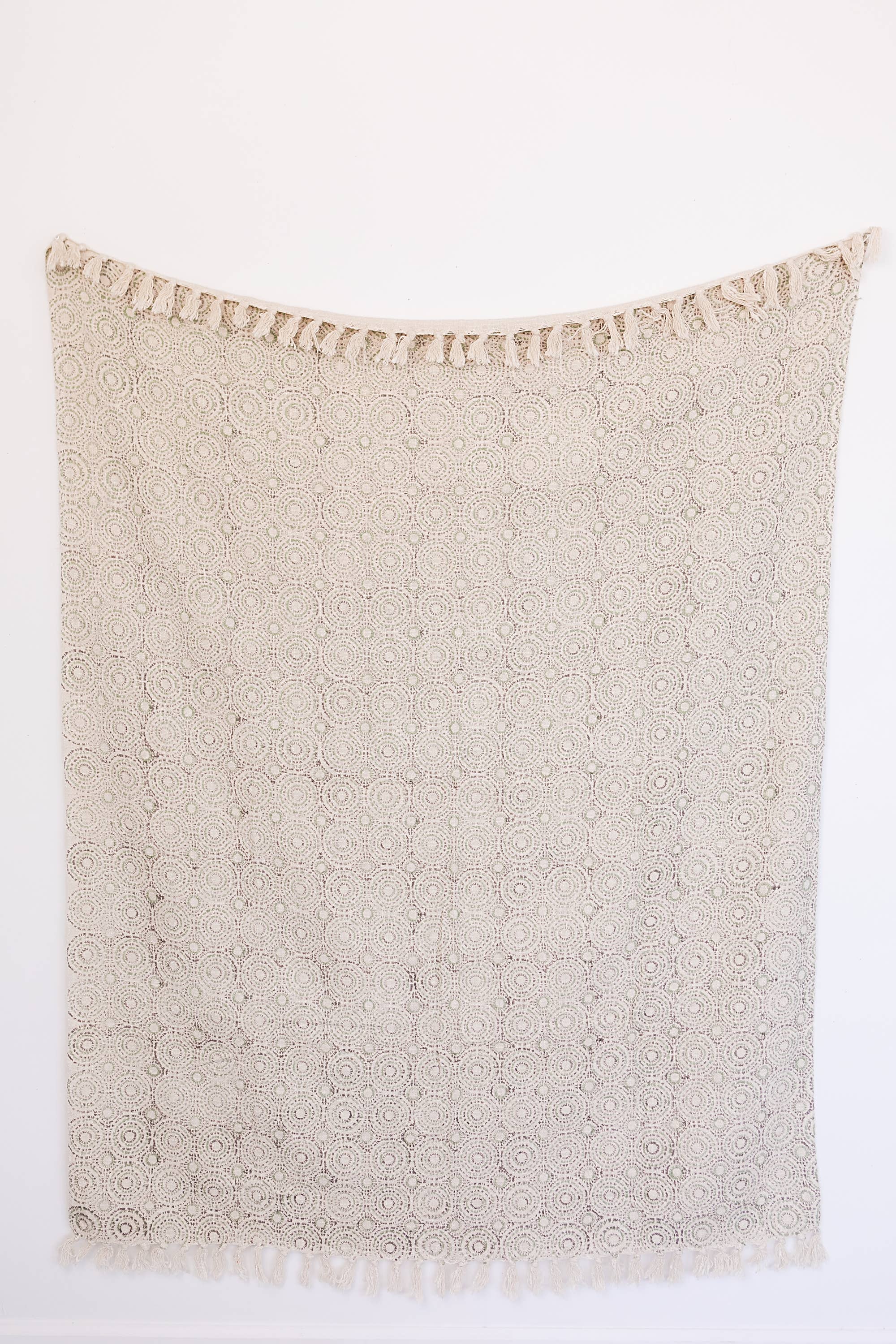 Medallion Throw